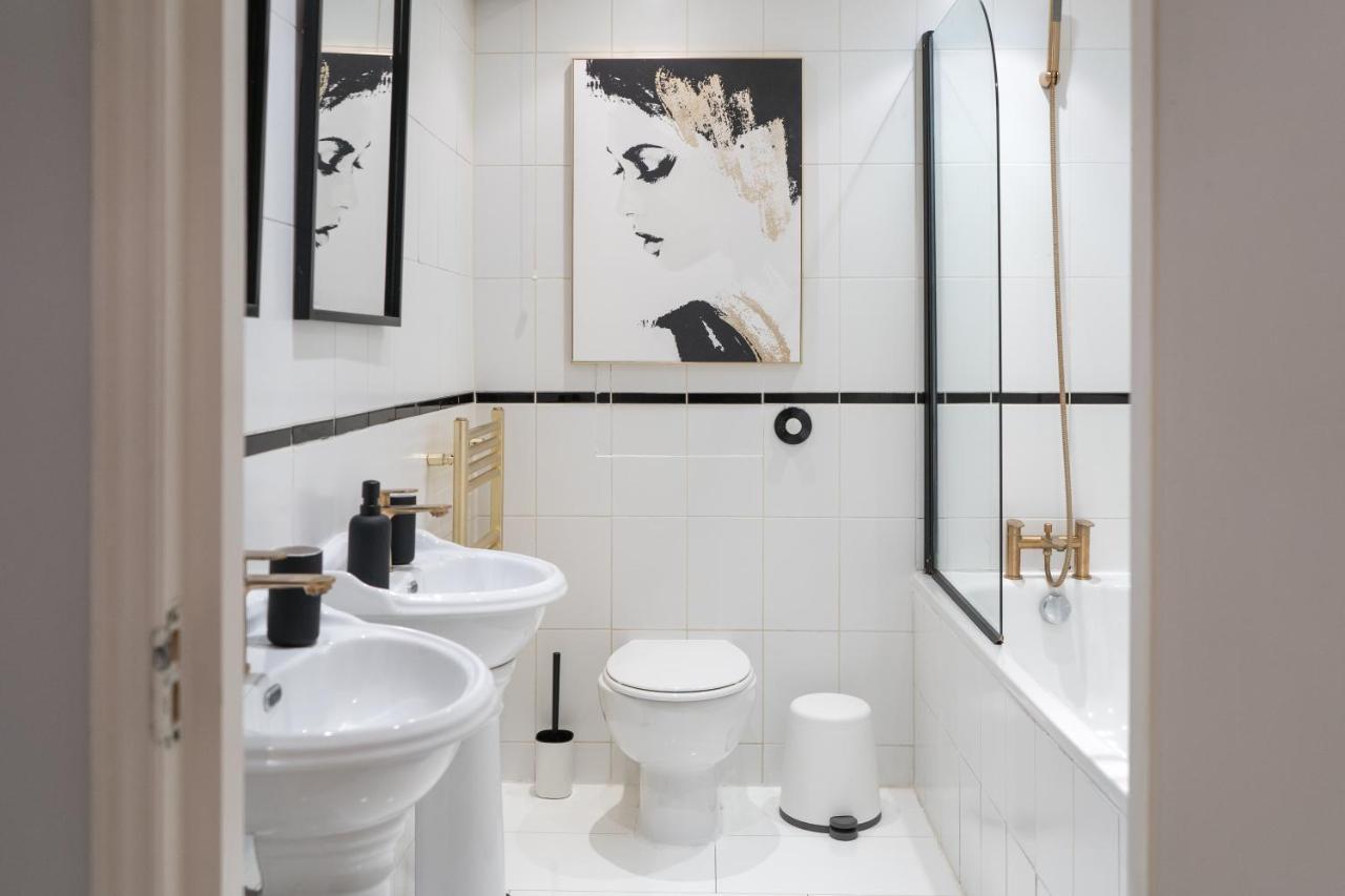 Camden Luxury Flat With Private Patio Appartamento Londra Esterno foto